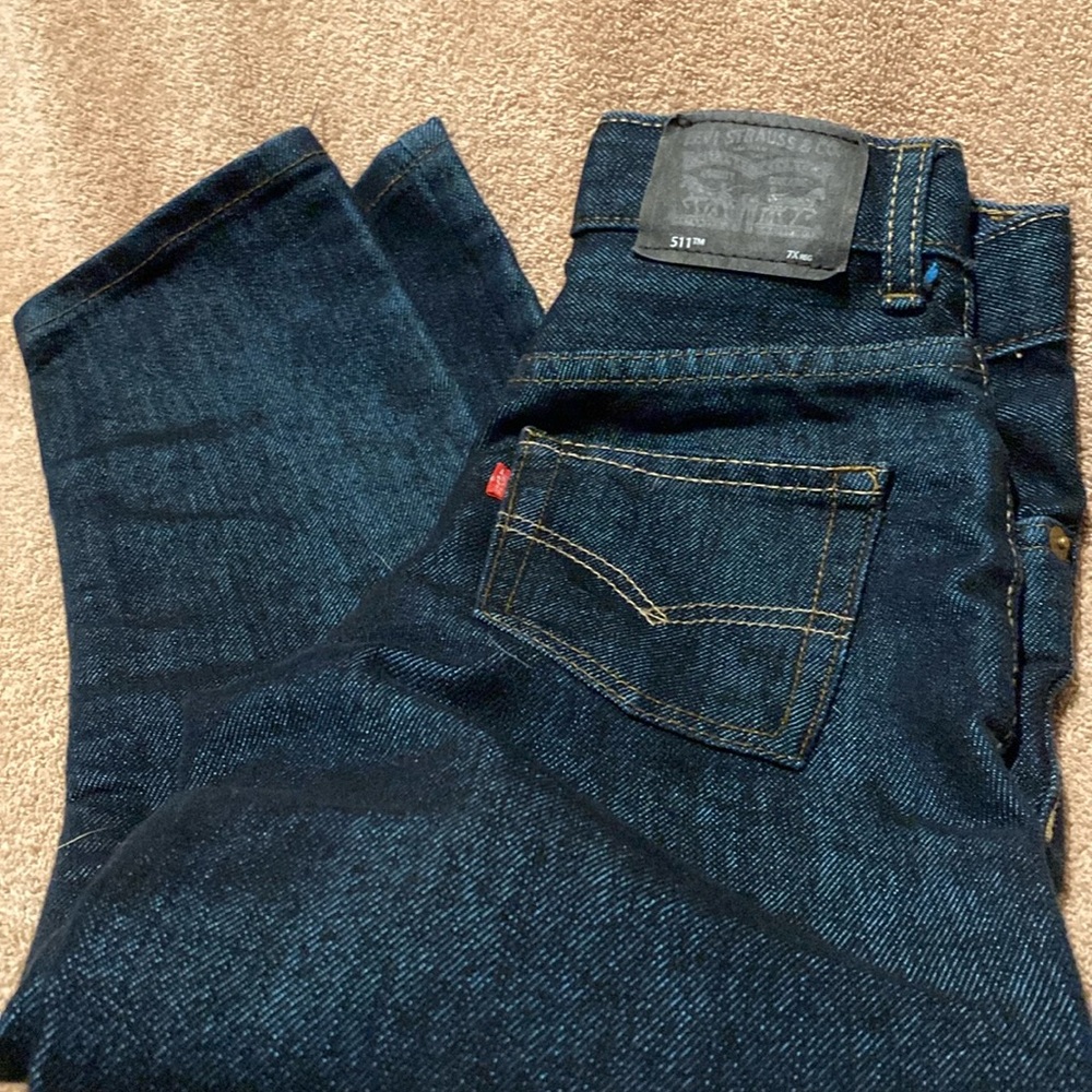 Boy, Levi's jeans
